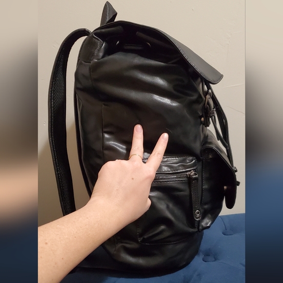 Vormor Faux leather backpack - Picture 5 of 6